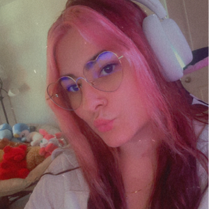strawbxrrysaucee avatar