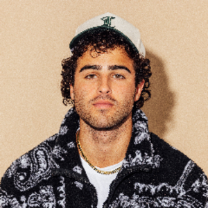 nicknayersina avatar