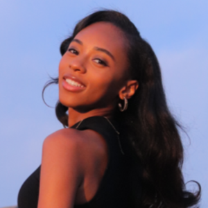 lailaplayinggames avatar