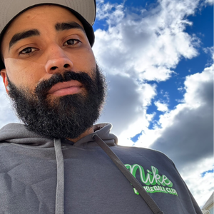 kustomphitted avatar