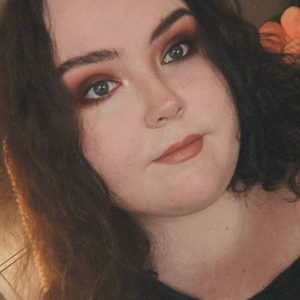 vixie_rose avatar